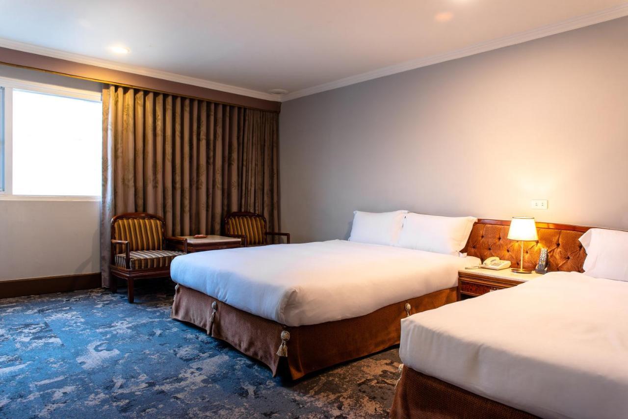Chiayi King Hotel Экстерьер фото